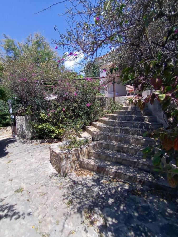 Villa Domomea - La Casa Di Anna Marongiu Exterior foto