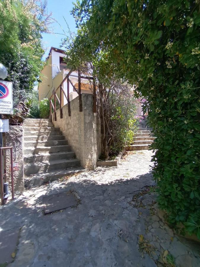 Villa Domomea - La Casa Di Anna Marongiu Exterior foto